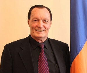 Ararat-73 Dream Team Player Sergey Bondarenko Gets Honorary Award