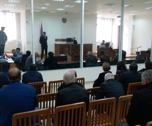 Նուբարաշենի խճուղում տեղի ունեցած սպանության գործով պաշտպանված վկայի ցուցմունքներում էական հակասություններ կան