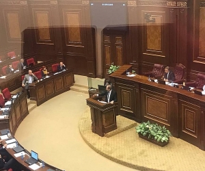 Pashinyan Says He Didn't Call Armenians "Lazy"; Urges People to "Get Up and Produce"