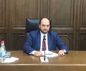 Կրթական ոլորտի ղեկավարի զավակը գնացել է մասնավոր դպրոց, դա նույնն է, որ պաշտպանության նախարարի զավակը ծառայի օտար բանակում