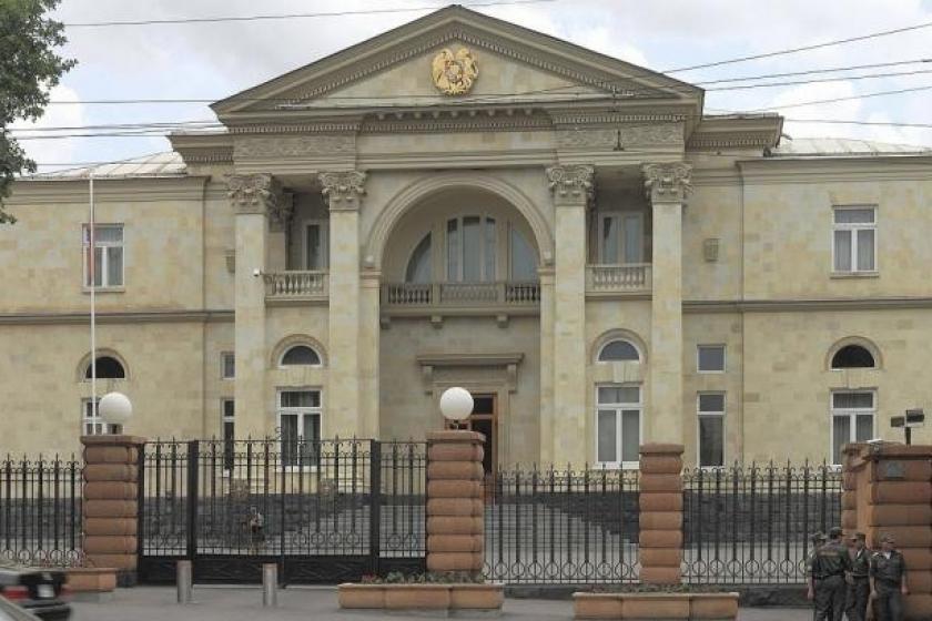 Parliament Ratifies Bill to Return 26 Baghramyan Avenue Residence to President