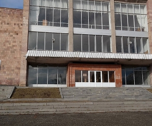 В Ашоцке не удалены рекламные плакаты кандидатов от блока “Мой шаг”
