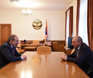 Բակո Սահակյանը Երևանում հանդիպել է Նիկոլ Փաշինյանին
