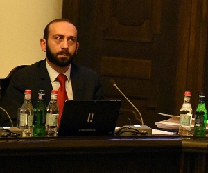 Арарат Мирзоян единогласно избран председателем Национального Собрания