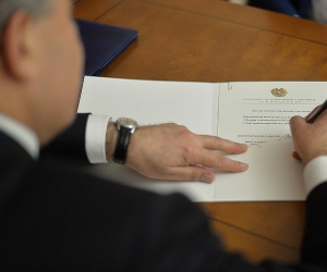 Armenia: 12 Ministers Appointed