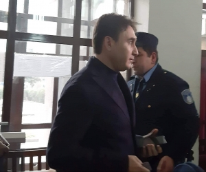 Cуд удалился в совещательную комнату для принятия решения по делу о мере пресечения бывшему вице-премьеру РА