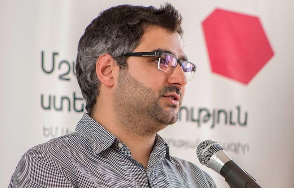 Սարհատ Պետրոսյանը՝ կադաստրի կոմիտեի պարգևավճարների մասին