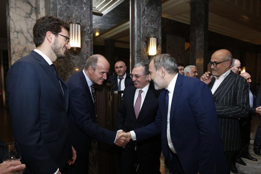 Премьер-министр обсудил с армянскими предпринимателями Бельгии вопросы развития экономических связей