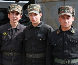 Դիմանկարներ սահմանից