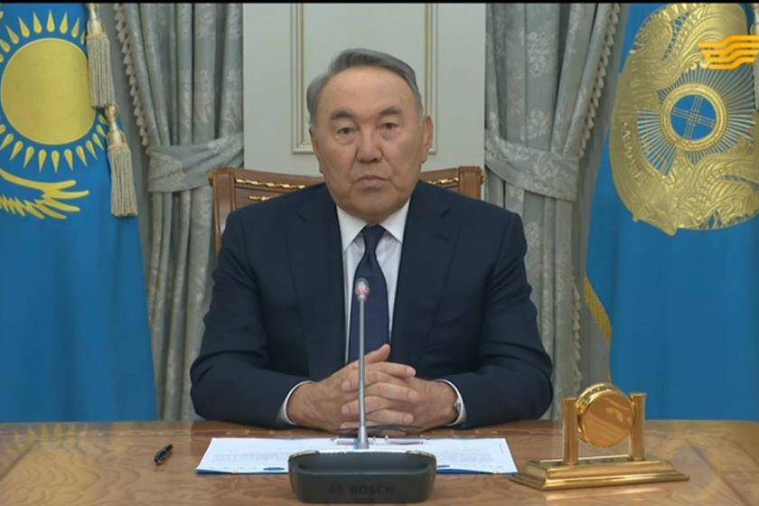 Назарбаев подал в отставку: Что это значит на самом деле?