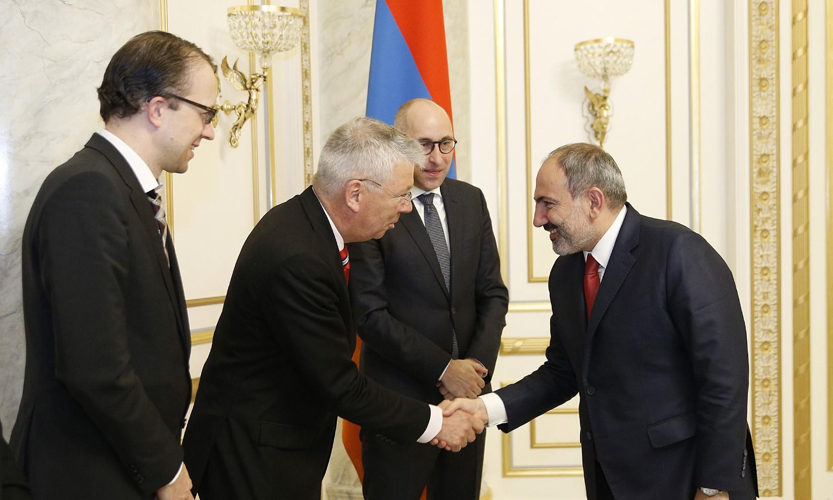 Քննարկվել են կառավարության և Գերմանական զարգացման բանկի միջև համագործակցության ընդլայնմանը վերաբերող հարցեր