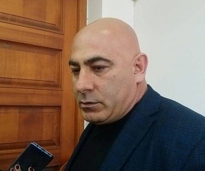 «Օլիմպավանում» գտնվող ոստիկանն ասում է, թե  Ծառուկյանի թիկնազորի նախկին պետի հետ կապված  միջադեպի մասին համացանցից է իմացել