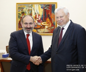 Pashinyan Hosts Personal Representative of the OSCE Chairperson-in-Office