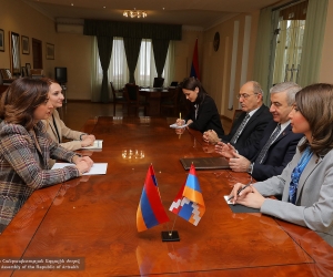 Արցախի ԱԺ նախագահն ընդունել է Լենա Նազարյանին և Լիլիթ Մակունցին