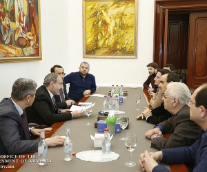 Премьер-министр принял сотрудников Национального академического театра оперы и балета