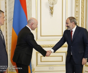 Премьер-министр Армении и посол Беларуси обсудили вопросы развития сотрудничества
