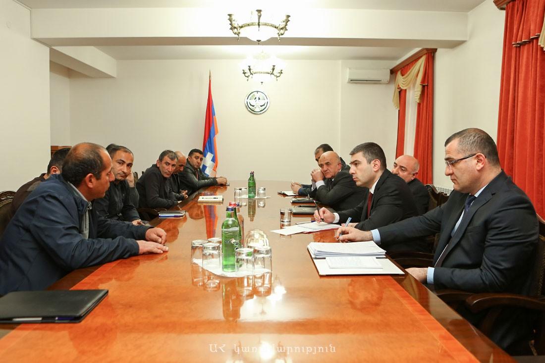 Պետական նախարարն ընդունել է փայտամշակման արտադրությամբ զբաղվող մի խումբ ձեռներեցների