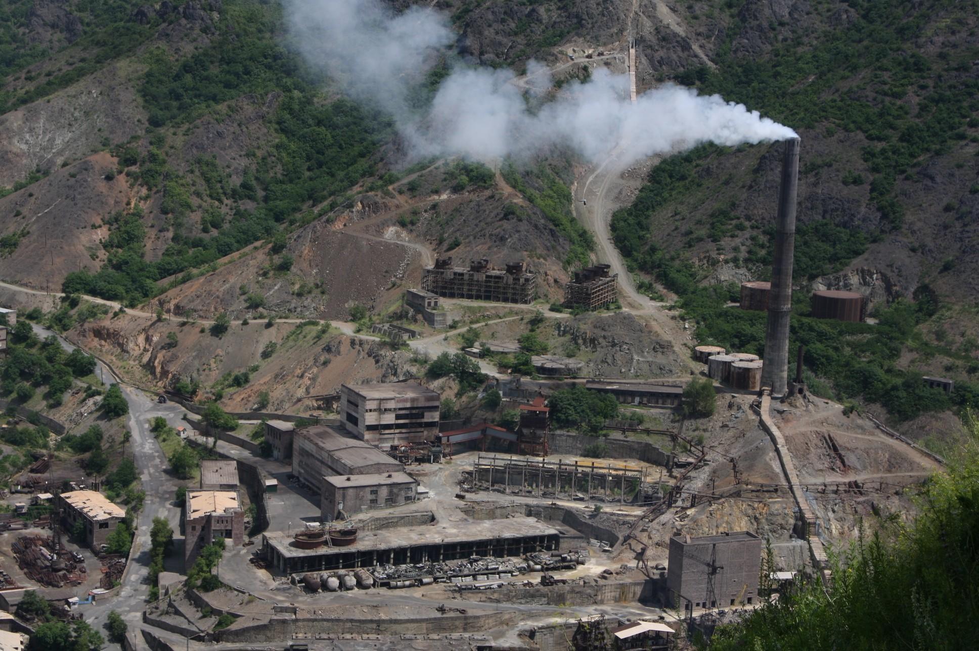 «Վալլեքս»-ը որոշել է Ալավերդու պղնձաձուլարանի աշխատողների պայմանագրերի լուծման պահը հետաձգել երկու ամսով