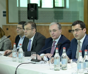 Հակոբ Արշակյանը եւ Զոհրաբ Մնացականյանը հանդիպել են տեխնոլոգիական ընկերությունների ներկայացուցիչներին