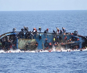 В Средиземном море утонули несколько десятков беженцев