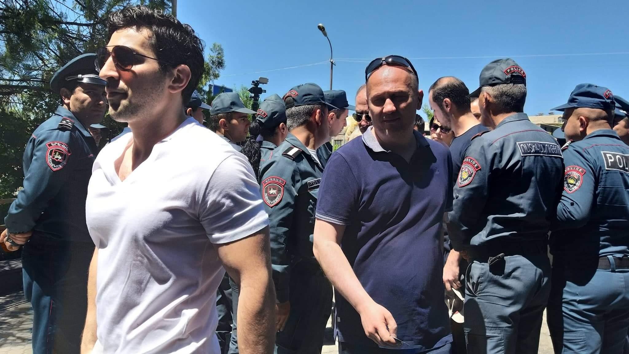 Kocharyan’s Detainment Hearing Continues; Spectators Pack Yerevan Courthouse
