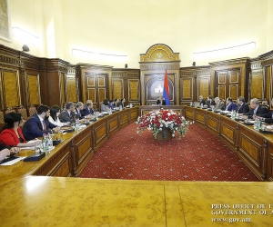 Կառավարությունում քննարկվել են գերակա ոլորտում ներդրումային ծրագրերին տրվող արտոնություններին վերաբերող հարցեր