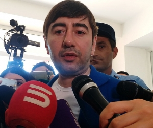 Судья Вазген Рштуни о написании им решения по делу Роберта Кочаряна, о диссертации судьи Азаряна и о своем имуществе