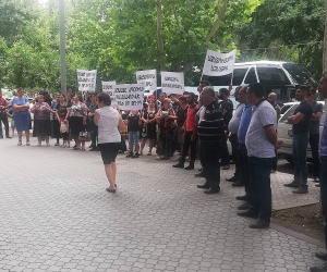 Kurdish Community Members Protest in Yerevan; Demand Release of Alleged Drug Smuggler