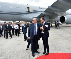 Armenian President Discusses Business Cooperation with Airbus and Air Asia Executives in Paris
