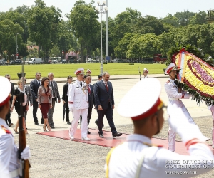 Pashinyan in Vietnam: Pays Respects at Hồ Chí Minh Masoleum