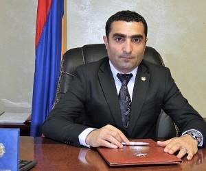 Կոտայքի մարզպետը դիմել է դատարան՝ Նոր Գեղիի 18 փողոցները նախկին համայնքապետի անունով կոչելու որոշումն անվավեր ճանաչելու պահանջով