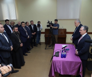 Armenian Foreign Minister in Tbilisi: Urges Georgian-Armenians to Participate in Georgia's Social Life and Development