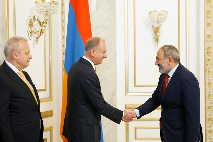 Премьер-министр принял секретаря Совета безопасности РФ