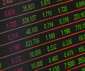 ԿԲ-ն ուզում է վերացնել արժութային դիլեր-բրոքերների լիցենզիան