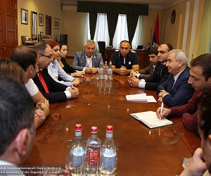 Աշոտ Ղուլյանն ընդունել է  ՏԻՄ ընտրություններին դիտորդական առաքելություն իրականացնող ՀՀ ԱԺ պատվիրակությանը