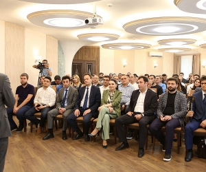 Մոսկվայում կայացել է Զարեհ Սինանյանի առաջին հանդիպումը
