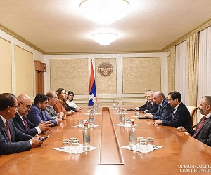 Бако Саакян принял группу депутатов Национального собрания Франции