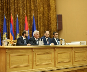 Մեկնարկել են Երևանի պետական համալսարանի 100-ամյա հոբելյանին նվիրված միջոցառումները