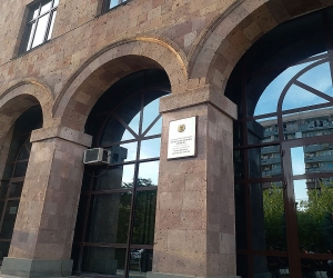 Դատարանը հեռացավ խորհրդակցական սենյակ՝ Գագիկ Խաչատրյանի խափանման միջոցի վերաբերյալ որոշում կայացնելու