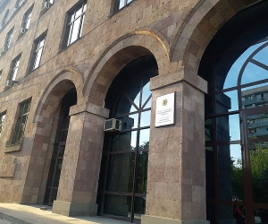 Լևոն Սարգսյանի որդու` Նարեկ Սարգսյանի գույքի վրա կալանք դնելու որոշման դեմ բողոքի դռնբաց քննությունը Վերաքննիչ դատարանում դարձավ դռնփակ