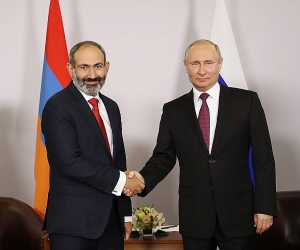 Pashinyan, Putin Discuss Situation in Syria