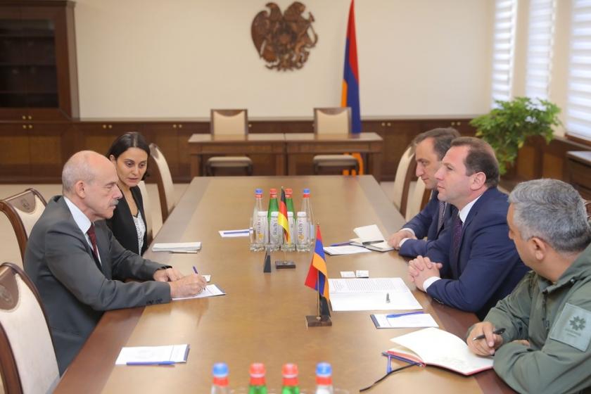 Armenian Defense Minister and German Ambassador Discuss Expanded Military Cooperation