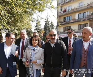 Pashinyan Visits Vanadzor; Reviews Development Plans