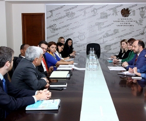 Armenian Education Minister and World Bank Delegation Discuss Educational Reforms