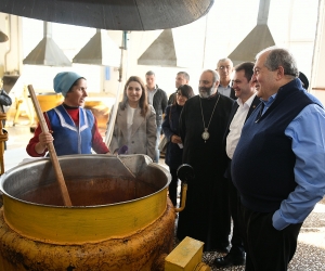 Արմեն Սարգսյանն այցելել է Eco Garden Corporation գյուղմթերքի վերամշակման ձեռնարկություն