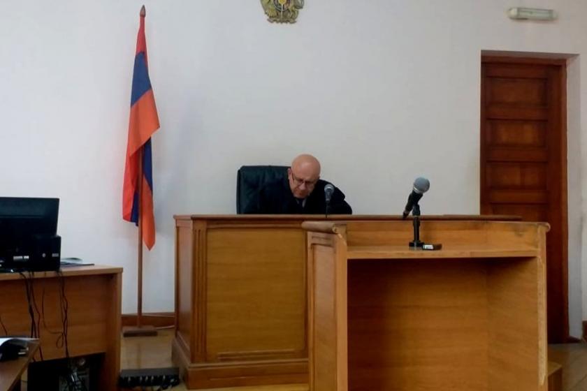 «Դռները բացել ենք, մեզ փռել են ասֆալտին». Արտյոմ Կանևսկոյի գործով դատարանում ցուցմունք տվեց վերջինիս մորաքրոջ որդին