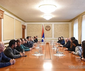 Բակո Սահակյանը ընդունել է մի խումբ ուկրաինահայ գործիչների