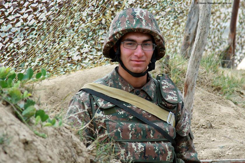 Պաշտպանության բանակ (լուսանկարներ)