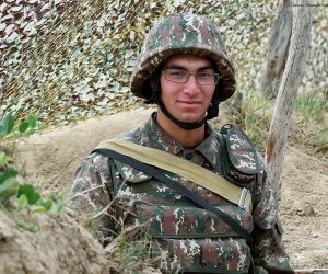 Պաշտպանության բանակ (լուսանկարներ)