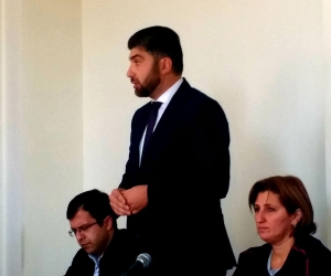 Դատարանը հեռացավ խորհրդակցական սենյակ՝ Սանասարյանի և մյուսների գործի վարույթը կասեցնելու և ՍԴ դիմելու միջնորդության հարցով որոշում կայացնելու